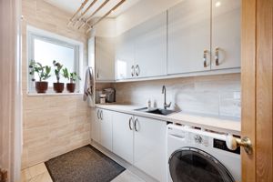 Utility room- click for photo gallery